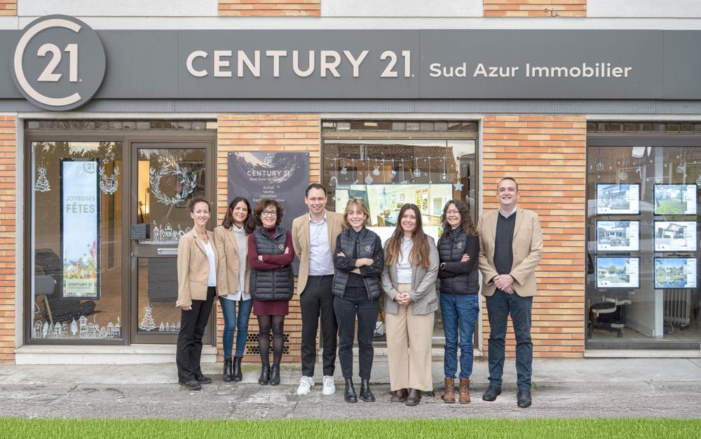 l'équipe de l'agence Sud Azur Immobilier