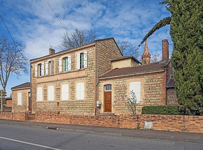 L’Union- Immobilier - CENTURY 21 Sud Azur Immobilier  - ancienne mairie