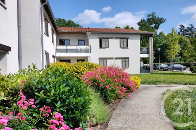 Appartement F2 à vendre - 2 pièces - 37.98 m2 - ST GENIES BELLEVUE - 31 - MIDI-PYRENEES - Century 21 Sud Azur Immobilier Appartement F2 à vendre - 2 pièces - 37.98 m2 - ST GENIES BELLEVUE - 31 - MIDI-PYRENEES - Century 21 Sud Azur Immobilier