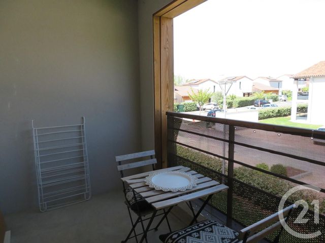 Appartement F2 à vendre - 2 pièces - 37.98 m2 - ST GENIES BELLEVUE - 31 - MIDI-PYRENEES - Century 21 Sud Azur Immobilier Appartement F2 à vendre - 2 pièces - 37.98 m2 - ST GENIES BELLEVUE - 31 - MIDI-PYRENEES - Century 21 Sud Azur Immobilier