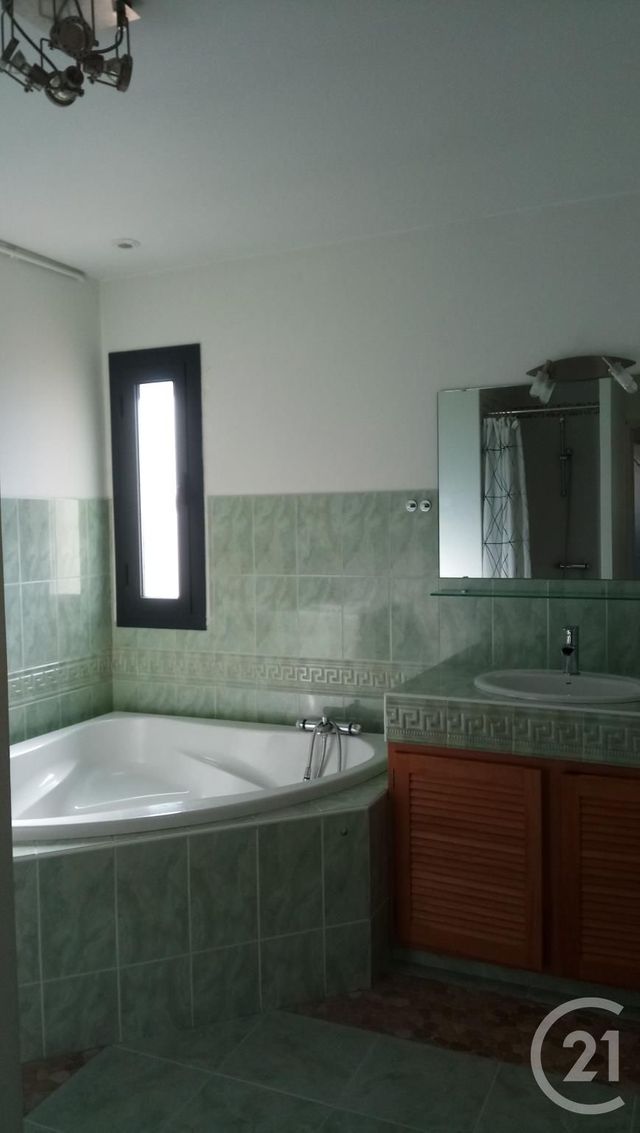Afficher la photo en grand Appartement F4 à louer - 4 pièces - 95.88 m2 - L UNION - 31 - MIDI-PYRENEES - Century 21 Sud Azur Immobilier