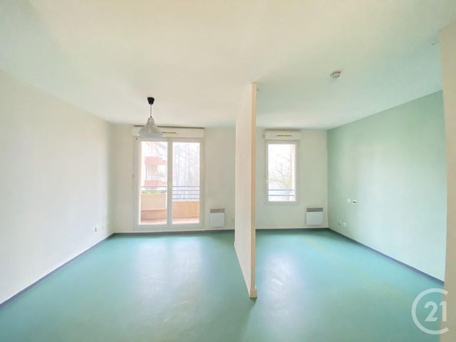 Appartement T1 à louer - 1 pièce - 30.81 m2 - ROUFFIAC TOLOSAN - 31 - MIDI-PYRENEES - Century 21 Sud Azur Immobilier