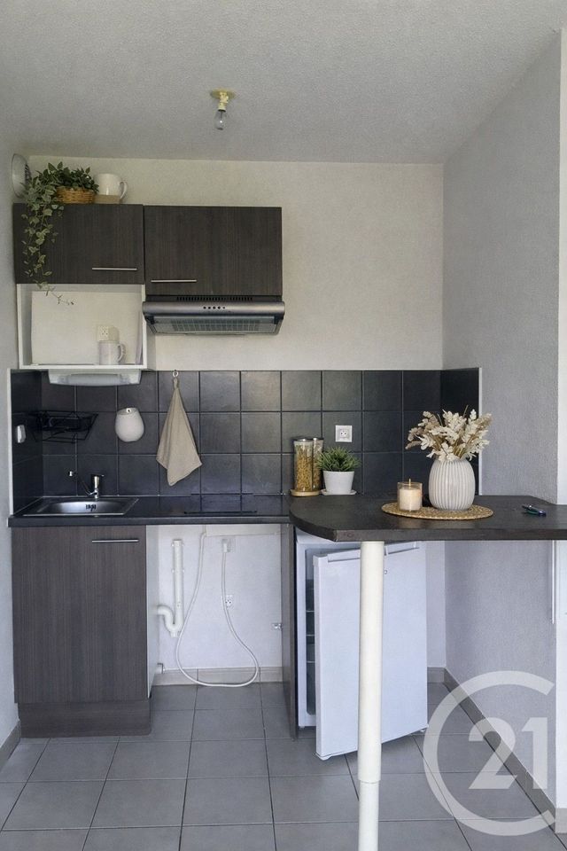 Appartement T1 à vendre - 1 pièce - 32.2 m2 - TOULOUSE - 31 - MIDI-PYRENEES - Century 21 Sud Azur Immobilier