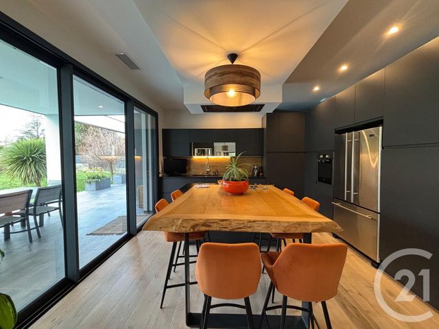 Afficher la photo en grand maison à vendre - 7 pièces - 230.0 m2 - ST JEAN - 31 - MIDI-PYRENEES - Century 21 Sud Azur Immobilier