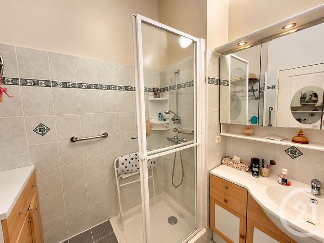 Appartement F3 à vendre - 3 pièces - 76.0 m2 - ROUFFIAC TOLOSAN - 31 - MIDI-PYRENEES - Century 21 Sud Azur Immobilier